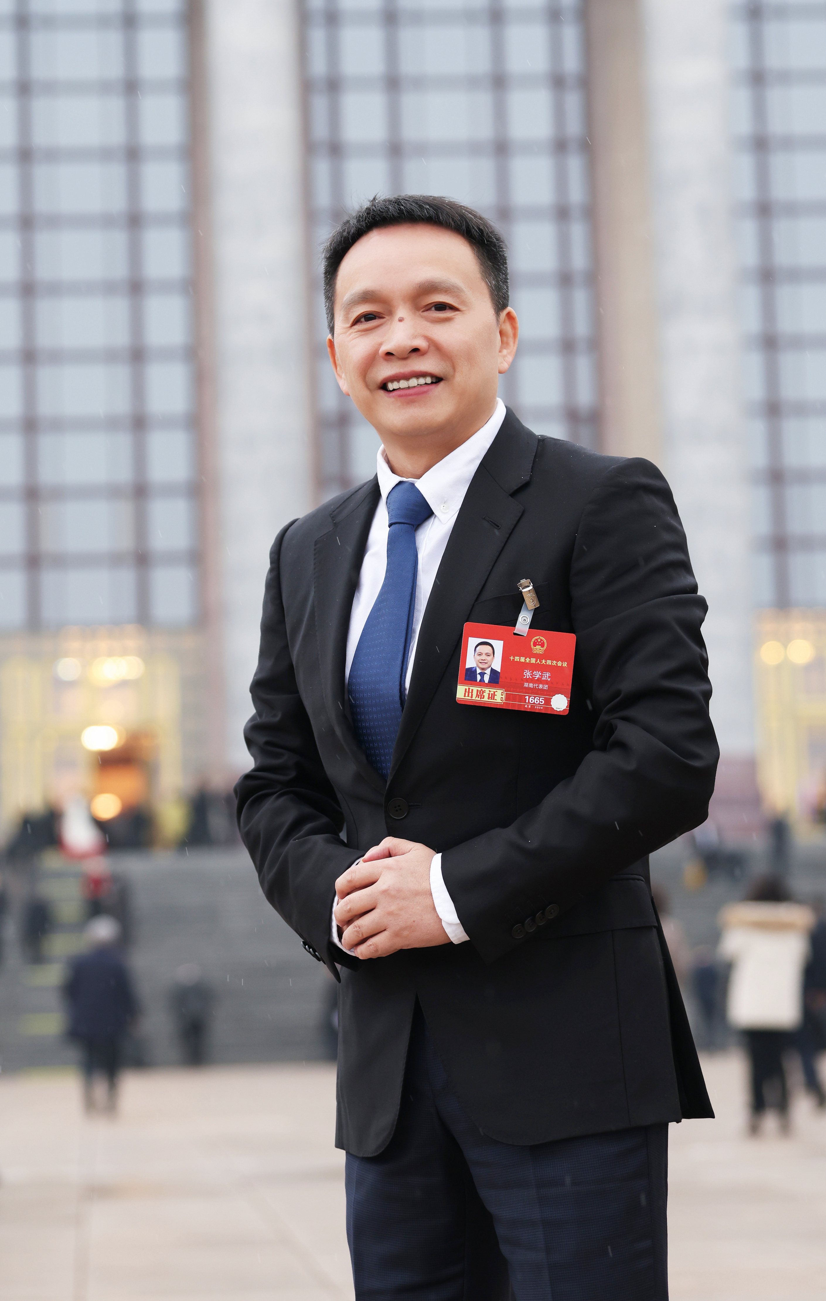 全國人大代表、鹽津鋪子董事長張學武出席十四屆全國人大四次會議開幕會